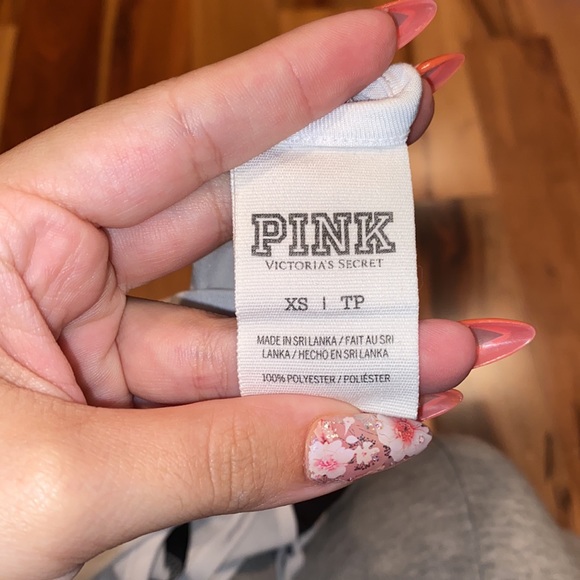 NWOT- VICTORIAS SECRET PINK RACERBACK LOGO TANK- SIZE XS - Picture 4 of 4